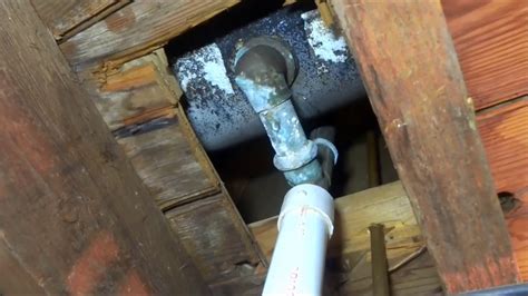 pipe above shower leaking|5 Reasons for Shower Drain Leak (And How To Fix。